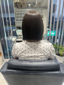 くくれる切りっぱなしボブ