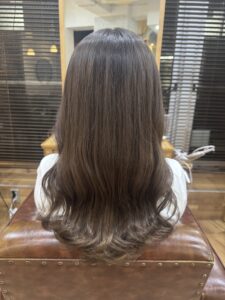 シナモンブラウン